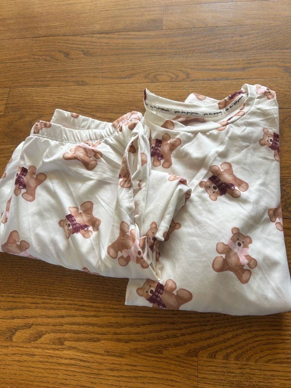 Women’s White Teddy Bear Print Pajama Set - Cozy Sleep Top & Pants - Picture 2 of 4